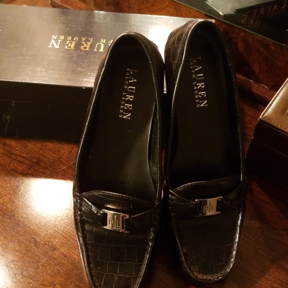 Ralph Lauran flats